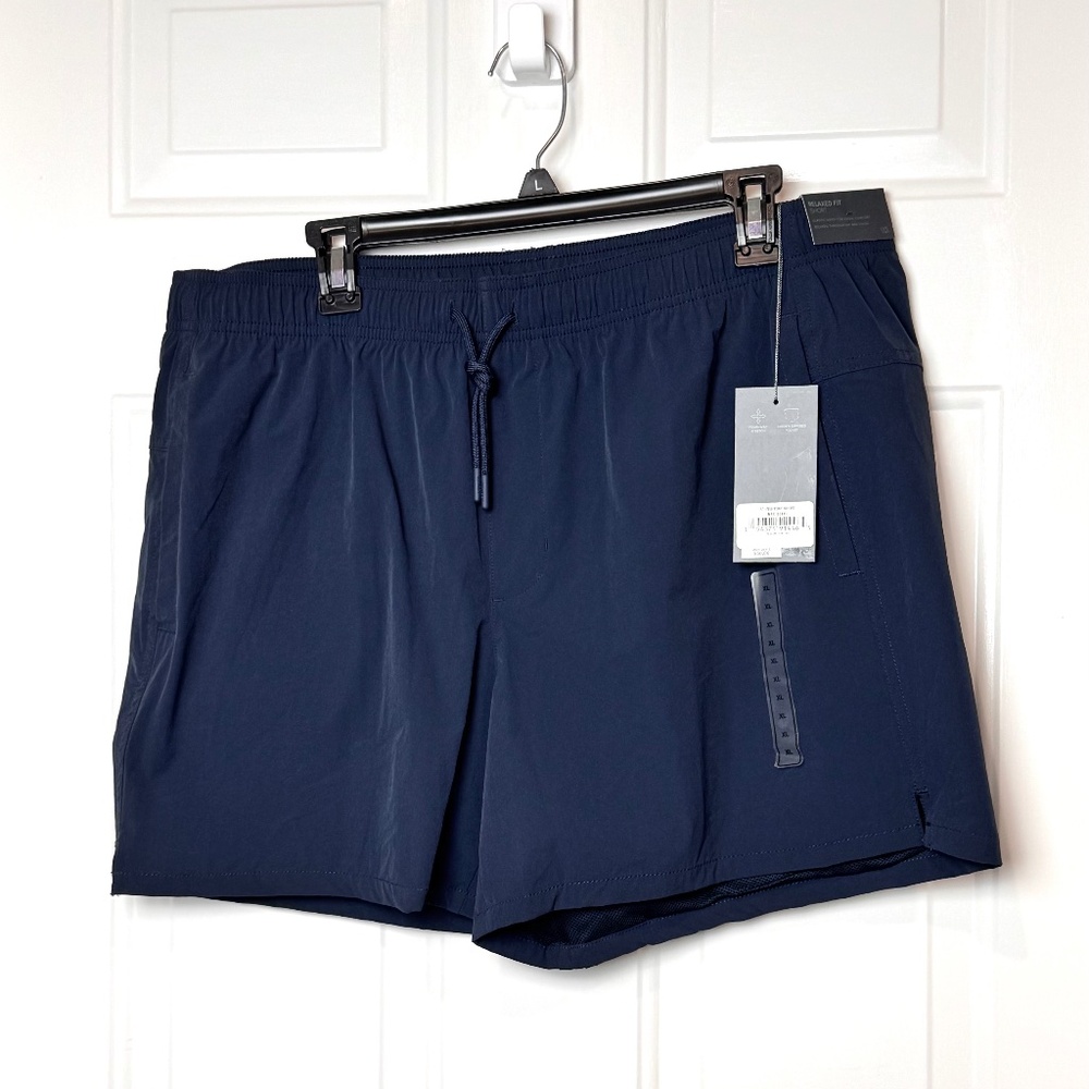 VRST Men's Blue Woven Relaxed Fit  5" Everyday Short , NWT, Size XL